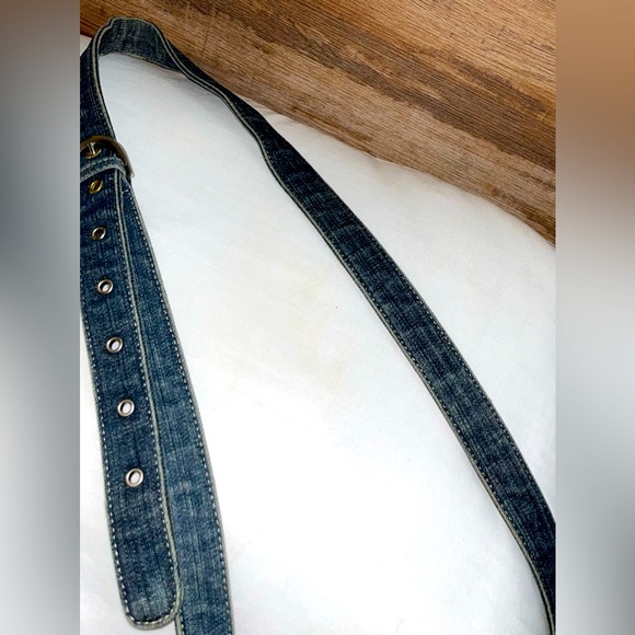 Stylish Blue Crossbody Bag - Picture 7 of 12